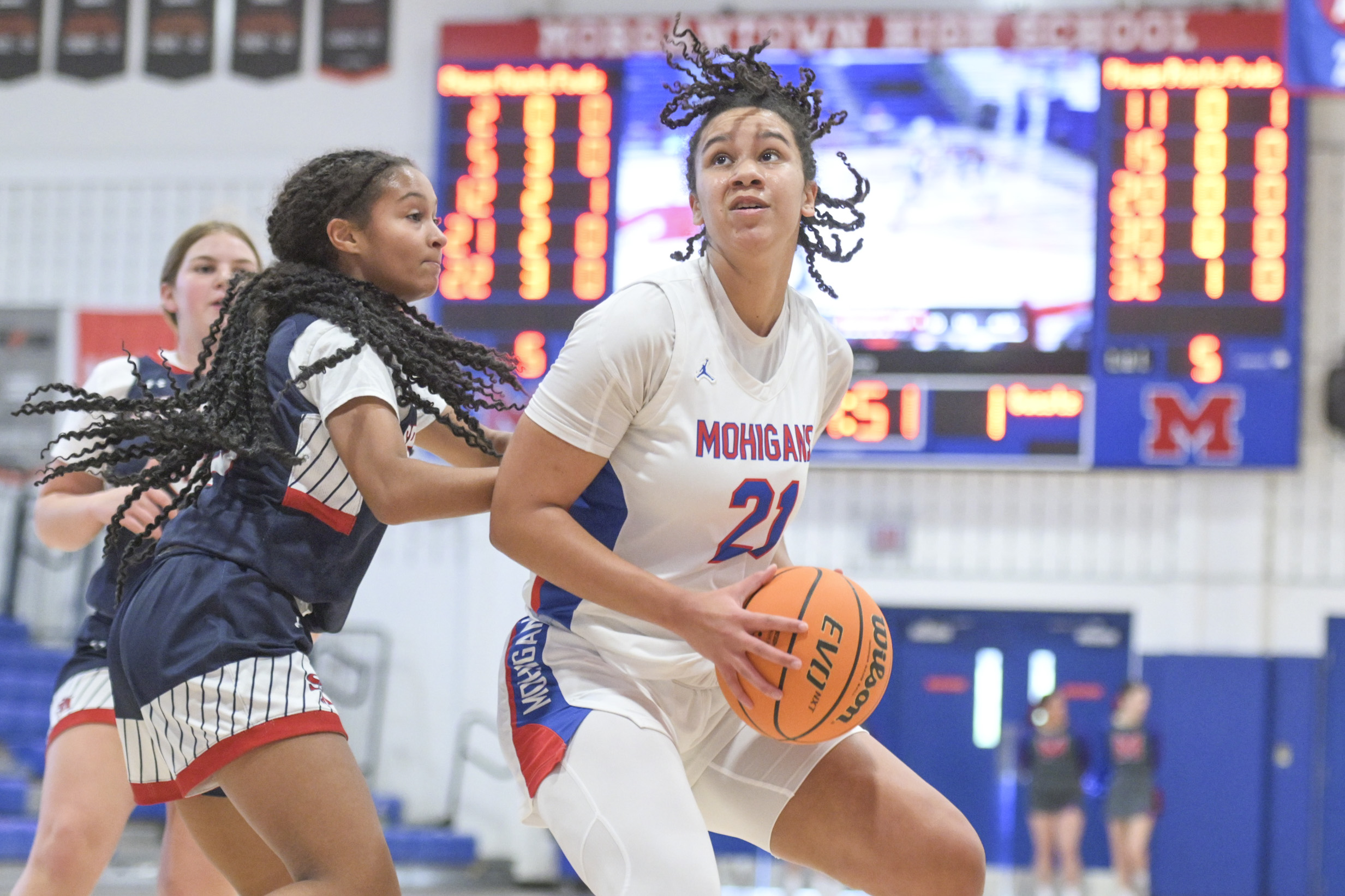 Morgantown girls efficient early, overrun Spring Mills, 71-32